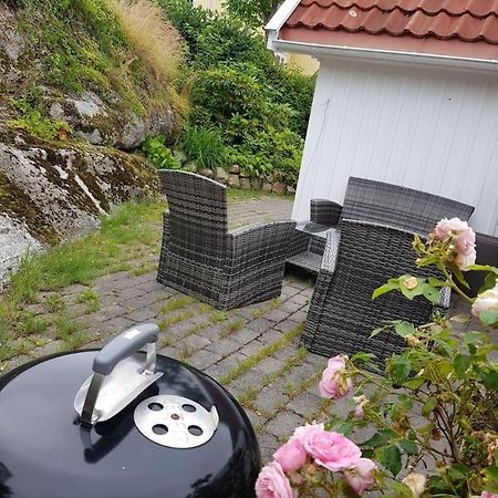 Appartement Lys Og Lettstelt Leilighet Med Utsikt Over Byen à Sandefjord Extérieur photo