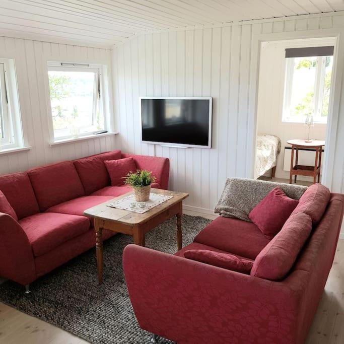 Appartement Lys Og Lettstelt Leilighet Med Utsikt Over Byen à Sandefjord Extérieur photo